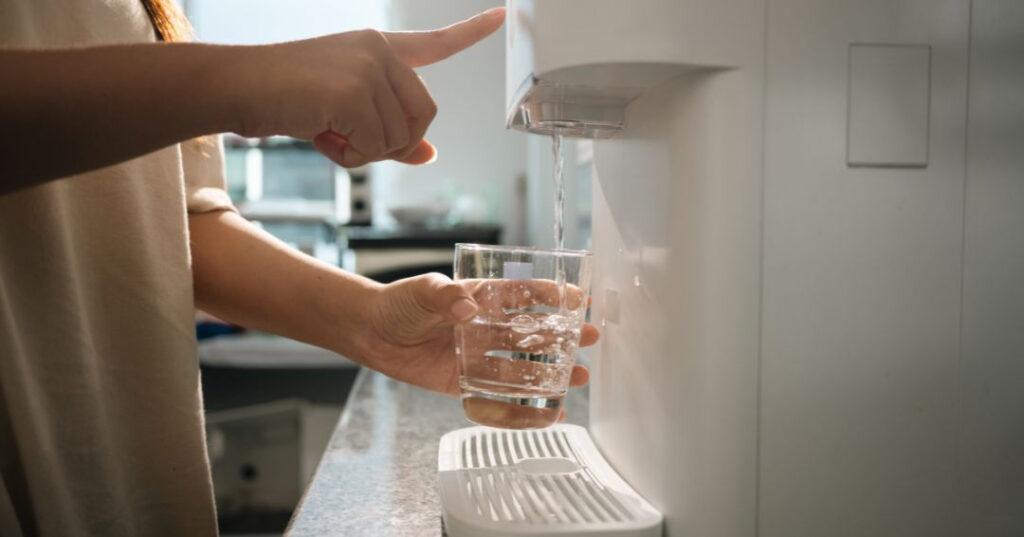 Conserto de Purificador de Água em Fortaleza | Assistência Perto de Mim agua sem controle de temperatura