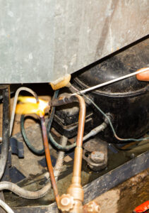 Conserto de Geladeira em Fortaleza-CE | Assistência Técnica Perto de Mim servico-conserto-geladeira (2)